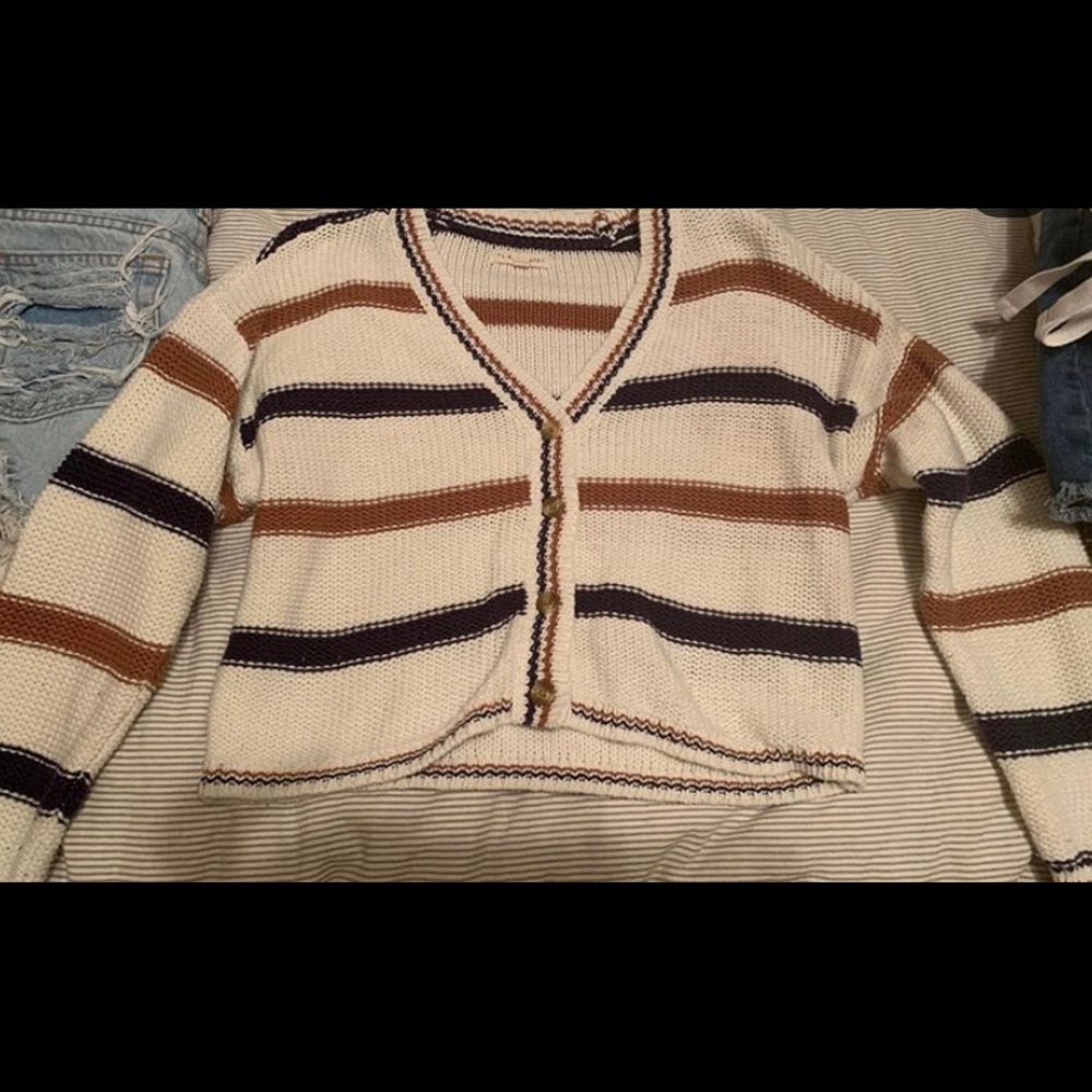 LA Hearts sweater